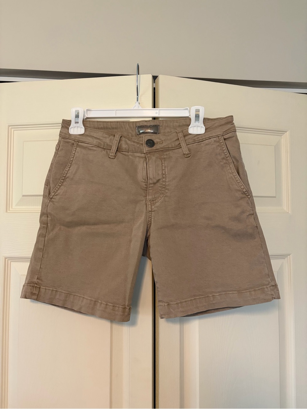 Kut from the kloth Amy twill Women’s Tan Cotton Stretch Shorts